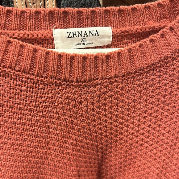 Zenana rust color sweater . Lightweight. Size Xl - Picture 2 of 3